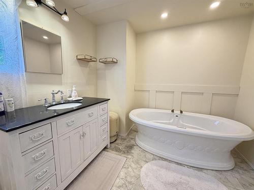 101 Scrivens Road, West Quoddy, NS 