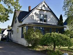 374 Main Street Middleton, NS B0S 1P0
