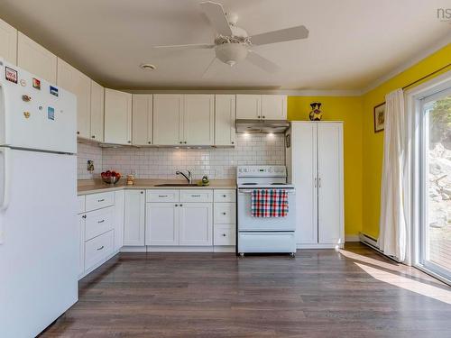 166 Hillside Drive, Boutiliers Point, NS 