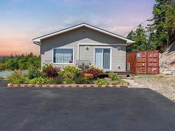 166 Hillside Drive  Boutiliers Point, NS B3Z 1W8