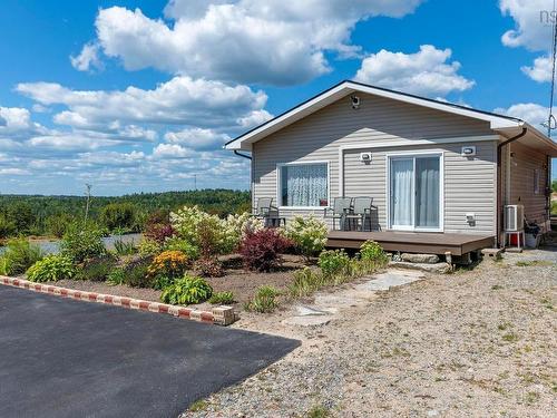 166 Hillside Drive, Boutiliers Point, NS 