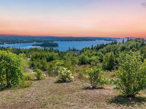 166 Hillside Drive, Boutiliers Point, NS 