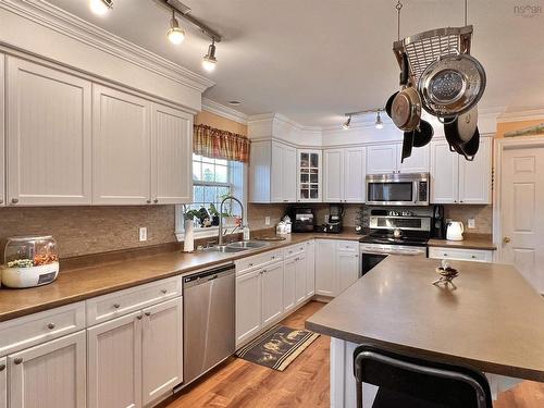697 Belmont Road, Belmont, NS 