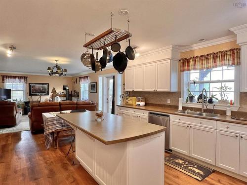 697 Belmont Road, Belmont, NS 