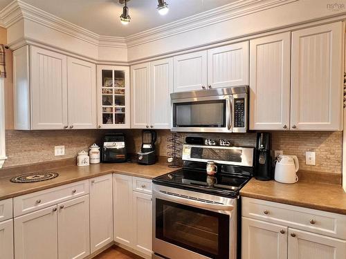 697 Belmont Road, Belmont, NS 