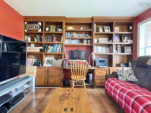 697 Belmont Road, Belmont, NS 