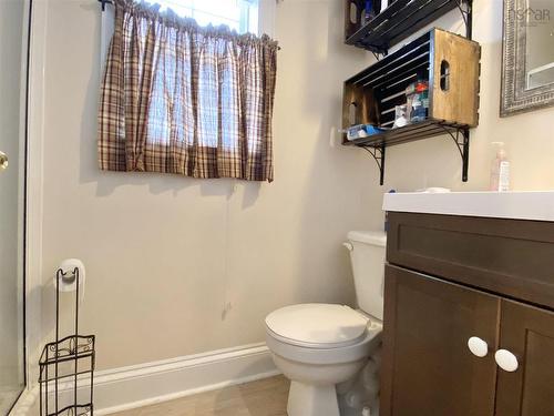 697 Belmont Road, Belmont, NS 