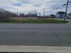63 Connaught Avenue Glace Bay, NS B1A 2T8