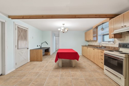 Cuisine - 35 Mtée Des Hirondelles, Château-Richer, QC - Indoor Photo Showing Kitchen With Double Sink