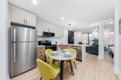 2-4801 Av. Lacombe Montréal (Côte-Des-Neiges/Notre-Dame-De-Grâce), QC H3W 1R6