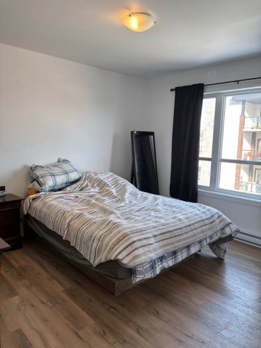 Chambre à coucher - 302-492 Rue Jacques-Cartier S., Saint-Jean-Sur-Richelieu, QC - Indoor Photo Showing Bedroom