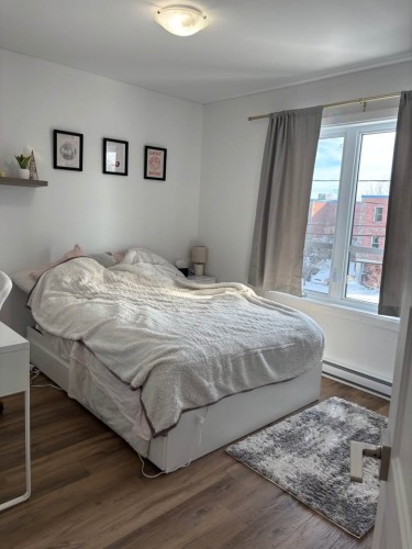 Chambre à coucher principale - 302-492 Rue Jacques-Cartier S., Saint-Jean-Sur-Richelieu, QC - Indoor Photo Showing Bedroom
