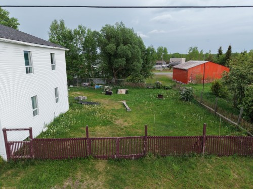 Courtyard - 16 6E Avenue E., Rouyn-Noranda, QC 