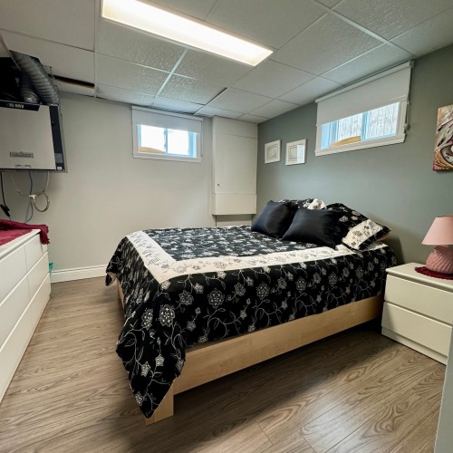 Bedroom - 18 Rue Chambers, Sept-Îles, QC - Indoor Photo Showing Bedroom