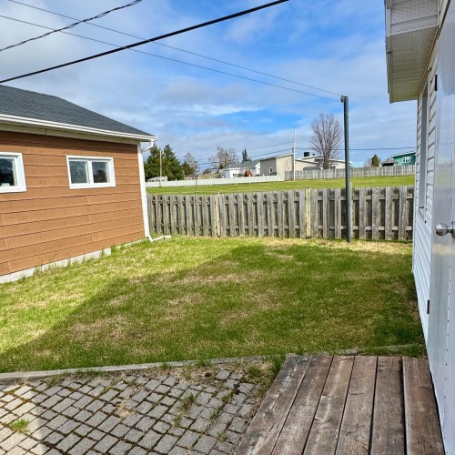Courtyard - 18 Rue Chambers, Sept-Îles, QC - Outdoor