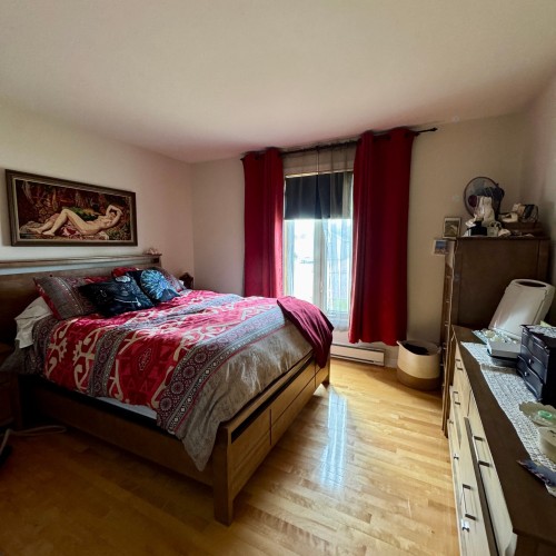 Master Bedroom - 18 Rue Chambers, Sept-Îles, QC - Indoor Photo Showing Bedroom