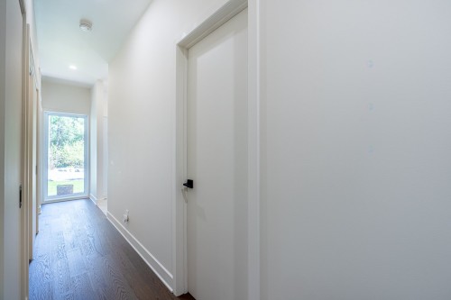 Corridor - 2431 Rue De La Carriole, Sainte-Adèle, QC - Indoor Photo Showing Other Room