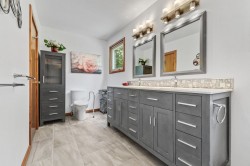 Salle de bains attenante à la CCP - 