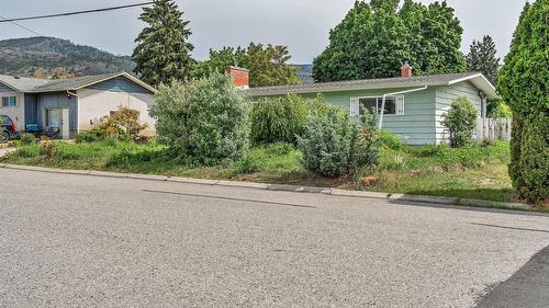 146 Mcculloch Drive, Penticton, BC - Outdoor