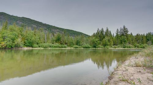 7-1383 Silver Sands Road, Sicamous, BC 