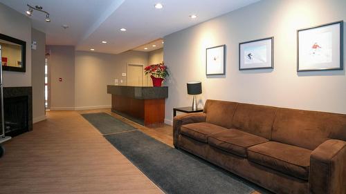 303-30 Monashee Road, Vernon, BC - Indoor
