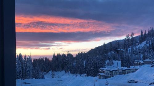 303-30 Monashee Road, Vernon, BC - Outdoor With View
