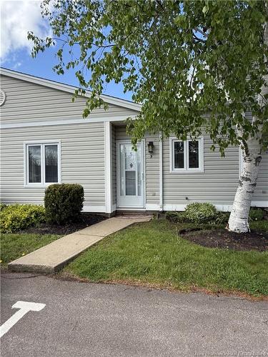 Unit 5-84 Seaman, Moncton, NB 