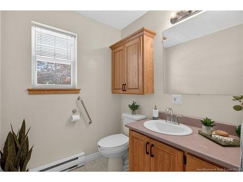 54 Peter St, Salisbury, NB 