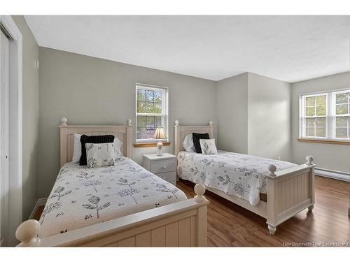 54 Peter St, Salisbury, NB 