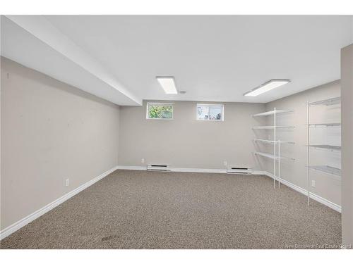54 Peter St, Salisbury, NB 