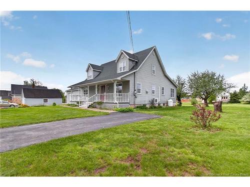 54 Peter St, Salisbury, NB 