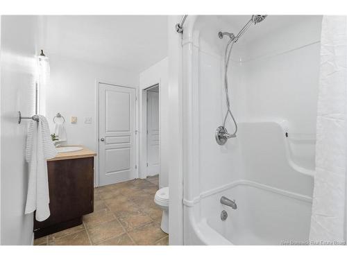 50 Limestone Dr, Moncton, NB 