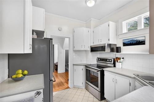 143 Morley Ave, Winnipeg, MB 