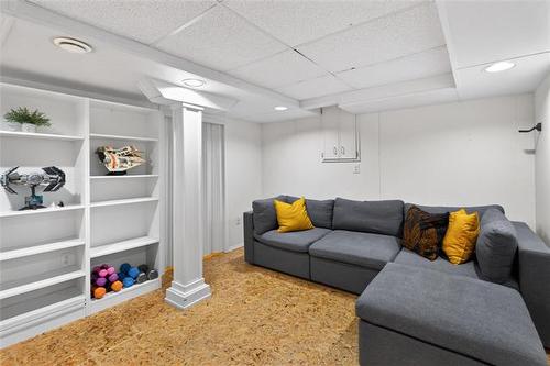 143 Morley Ave, Winnipeg, MB 