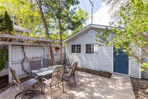 143 Morley Ave, Winnipeg, MB 