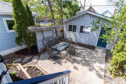 143 Morley Ave, Winnipeg, MB 