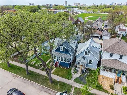 143 Morley Ave, Winnipeg, MB 