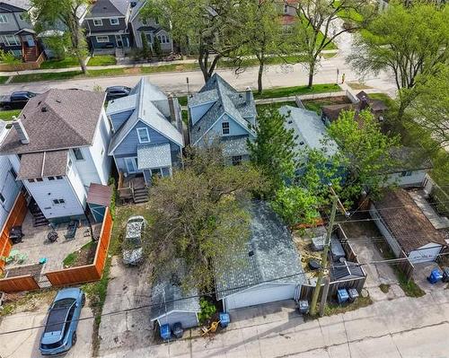 143 Morley Ave, Winnipeg, MB 
