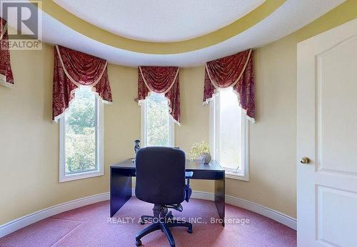 2 Lord Nelson Court, Richmond Hill, ON - Indoor Photo Showing Office