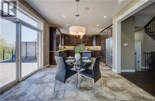 264 Evens Pond Crescent, Kitchener, ON - Indoor Photo Showing Dining Room