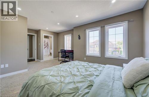264 Evens Pond Crescent, Kitchener, ON - Indoor Photo Showing Bedroom