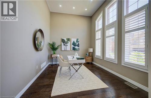 264 Evens Pond Crescent, Kitchener, ON - Indoor Photo Showing Other Room