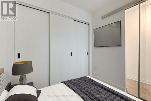 #523 - 36 Zorra Street, Toronto, ON - Indoor Photo Showing Bedroom