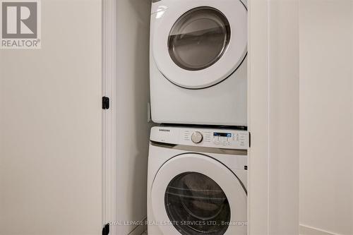 #523 - 36 Zorra Street, Toronto, ON - Indoor Photo Showing Laundry Room