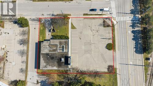 61 Queen Street N, Mississauga, ON 
