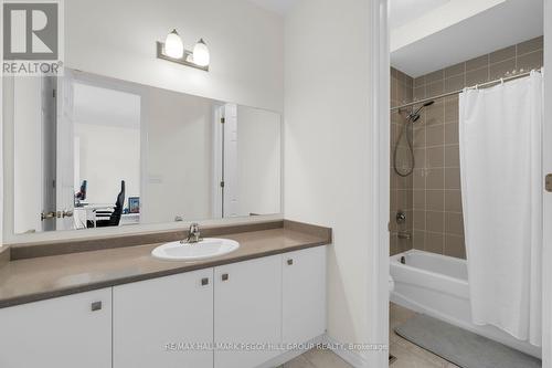 113 Rugman Crescent, Springwater, ON - Indoor Photo Showing Bathroom