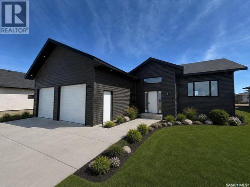 106 Lakewood Drive, Humboldt, SK - Outdoor