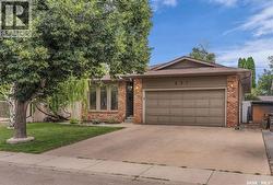231 Benesh CRESCENT  Saskatoon, SK S7K 6L5