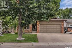 231 Benesh CRESCENT  Saskatoon, SK S7K 6L5