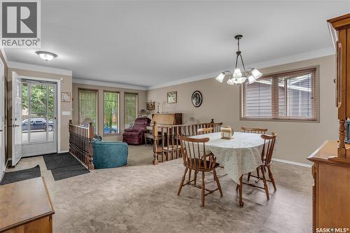 231 Benesh Crescent, Saskatoon, SK - Indoor Photo Showing Dining Room